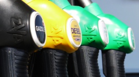 Diesel najtańszy od roku! Czy tankujący od teraz będą płacić poniżej 7 zł?