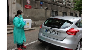 Pekao Leasing podarowało samochód dla NIZP-PZH