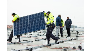 Nowa oferta energetycznego dachu dla przemysłu i logistyki od Grupy Selena
