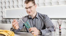 Nowe miejsca pracy w Mszczonowie. Corning zbuduje fabrykę włókna światłowodowego