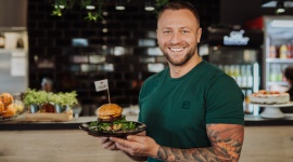 Nowe restauracje, marki wirtualne i zmiany w obszarze HR – franczyza Zdrowa Kr