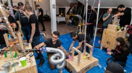 Jakie atrakcje na imprezach firmowych są na topie? Sprawdź