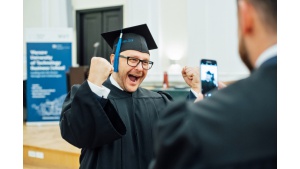 Managerowie planują edukację. Szkoła Biznesu Politechniki Warszawskiej rekrutuje