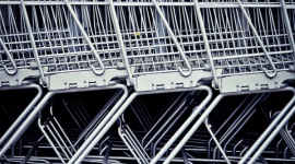 Zmiany wartości koszyka zakupowego dóbr szybko zbywalnych (FMCG)