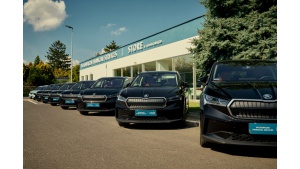 Volkswagen Financial Services finansuje 11 elektrycznych aut Škoda Enyaq
