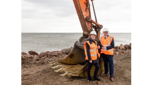 Wbito pierwszą łopatę na budowie nowych przystani w porcie Ystad.