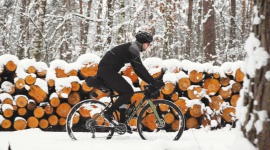 Raport Romet: Aż 23% Polaków jeździ rowerem także zimą