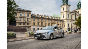 Nowa usługa Uber w Warszawie. Jak działa UberX Share