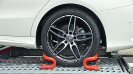 Jesienne długie weekendy zwiększają zainteresowanie car assistance
