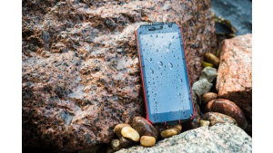 Smartfon na każde warunki dla najbardziej aktywnych