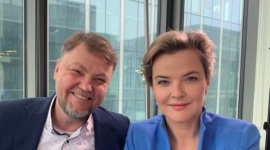 Polscy celebryci interesują się grą na giełdzie w USA