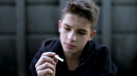 Alarmujące dane - palenie wśród dzieci i młodzieży