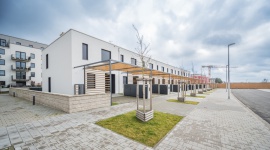 ROBYG poszerza swoją ofertę we Wrocławiu. Deweloper buduje nowe domy na Jagodnie