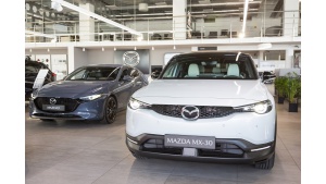 Elektryczna Mazda MX-30 z Ekodopłatą dla każdego klienta