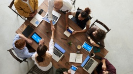 Networking - 10 korzyści z inwestowania w siebie i biznes Biuro prasowe