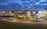 Poznańskie centrum handlowe nie zwalnia tempa