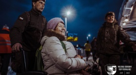 Niezawodna pomoc – zawsze gotowi do wsparcia i pomocy ukraińskim uchodźcom. Biuro prasowe