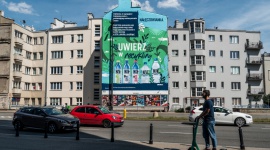 Nałęczowianka odsłania mural pochłaniający zanieczyszczenia