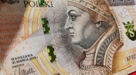Tak firmy uciekają przed inflacją