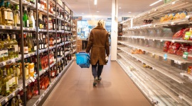 Shopping Index Q1: spadają wydatki i zamówienia, a inflacja daje się we znaki
