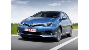Idealne dla firmy – benzynowe hatchbacki klasy C Biuro prasowe
