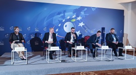 Lena Lighting partnerem IX Europejskiego Kongresu Samorządów Biuro prasowe