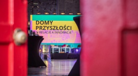 IKEA otwiera nowy rok wraz z sezonem jesienno-zimowym. Debata „Domy przyszłości