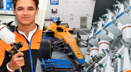 AkzoNobel i McLaren Racing rozszerzają współpracę Biuro prasowe