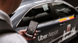 Uber i Lotnisko Chopina świętują pierwsze urodziny współpracy