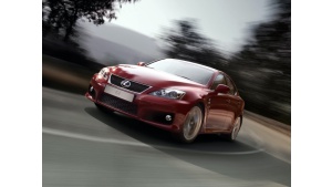 Lexus IS z mocną V-ósemką lub V-szóstką? Lexus rejestruje oznaczenie