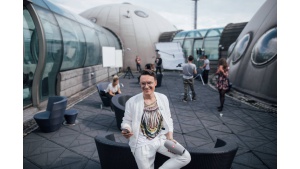 Nowy algorytm e-learningu dla social mediów! Biuro prasowe