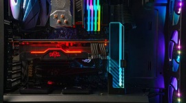 Cooler Master: efektowny wspornik dla kart MasterAccessory ARGB GPU Support Brac Biuro prasowe