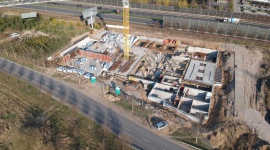 Śródka OdNowa 2 z gotową halą garażową Biuro prasowe