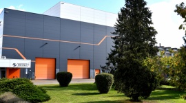 DOSTARCZY MASZYNY ODBIORCOM Z EUROPY I AZJI