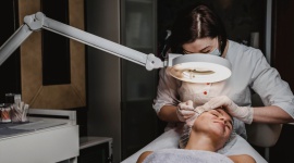 Zadłużenie salonów beauty: ceny rosną, płynność finansowa spada Biuro prasowe