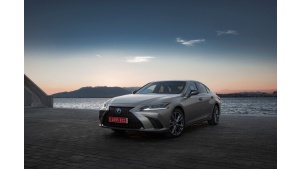Lexus ES najbardziej niezawodnym modelem w historii słynnego badania