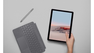 Kto używa Surface Go 2?