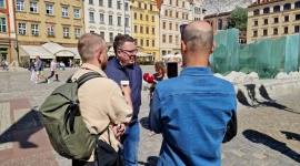 Aktywiści spytają urzędników czy ich miasta są gotowe na zabójcze fale upałów.