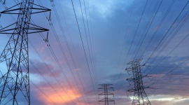 Czy regulacja stawek za prąd wpłynie na sprzedaż pomp ciepła? Biuro prasowe