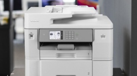 Brother prezentuje drukarkę wielkoformatową dla firm – wydruk od A4 do banerów