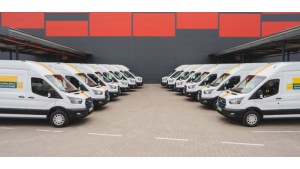 InPost rozbudowuje zeroemisyjną flotę we współpracy z Arval