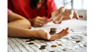 Pojedynek na ROE – faktoring wygrywa z bankami Biuro prasowe