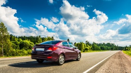 Santander Consumer Bank: Jak przygotować auto do długiej trasy? Biuro prasowe