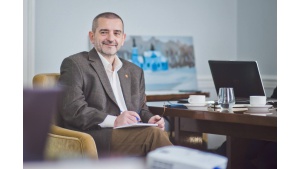 NOWY DYREKTOR OPERACYJNY TOWARZYSTW BIZNESOWYCH Biuro prasowe