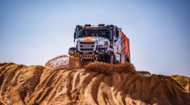 Rajd Dakar 2024: Goodyear znów dostawcą opon dla Team De Rooy, zwycięzcy z 2023