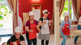 Team building – pomysły. Sprawdź, w jaki sposób zmotywować pracowników do działa