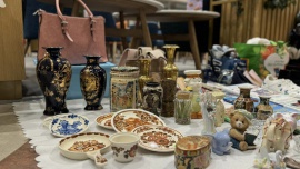 Tu kupisz wiekową porcelanę i ubrania vintage. Jurajska garażówka zaprasza