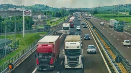 Transport zaciąga hamulec Biuro prasowe