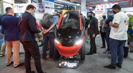 Kameleon BMW, luksusowy elektryk Mercedesa i polski Triggo - top premiery CES22