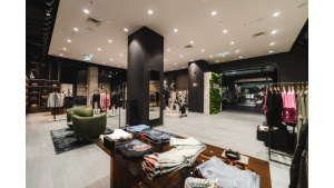 Pierwszy stacjonarny concept store Answear.com w Fabryce Norblina już otwarty Biuro prasowe